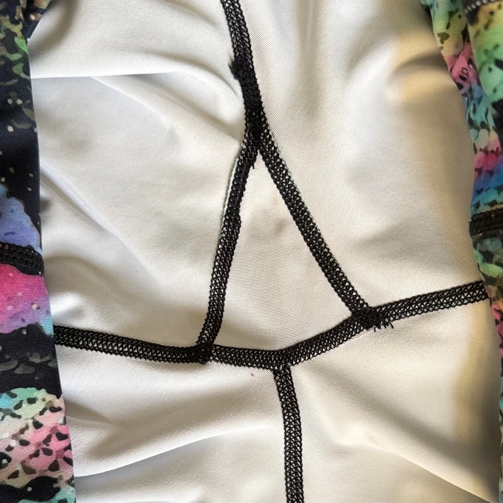 CVG- ‘Hypnotized’- full length leggings - Picture 3 of 6